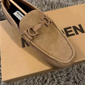 Steve Madden Men's Beige Loafers